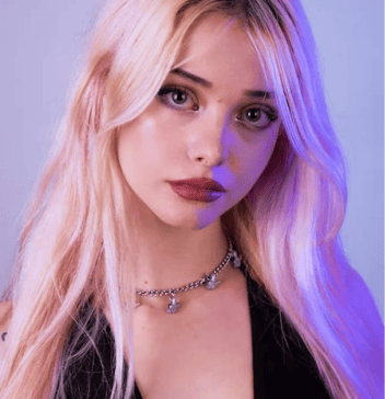 2020's Best Summer Hair and Nail Trends